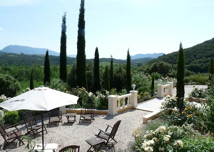 Domaine De Cousseres 3* Saint-Paul-de-Fenouillet